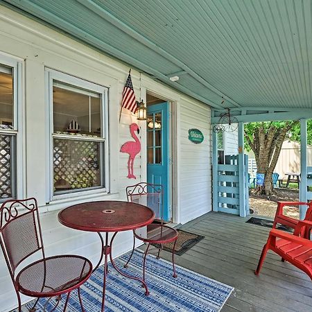 The Blue Crab Cottage - 3 Blocks From The Beach! コロニアル・ビーチ エクステリア 写真