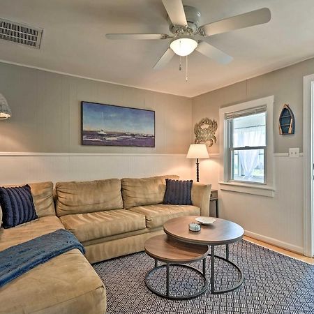 The Blue Crab Cottage - 3 Blocks From The Beach! コロニアル・ビーチ エクステリア 写真